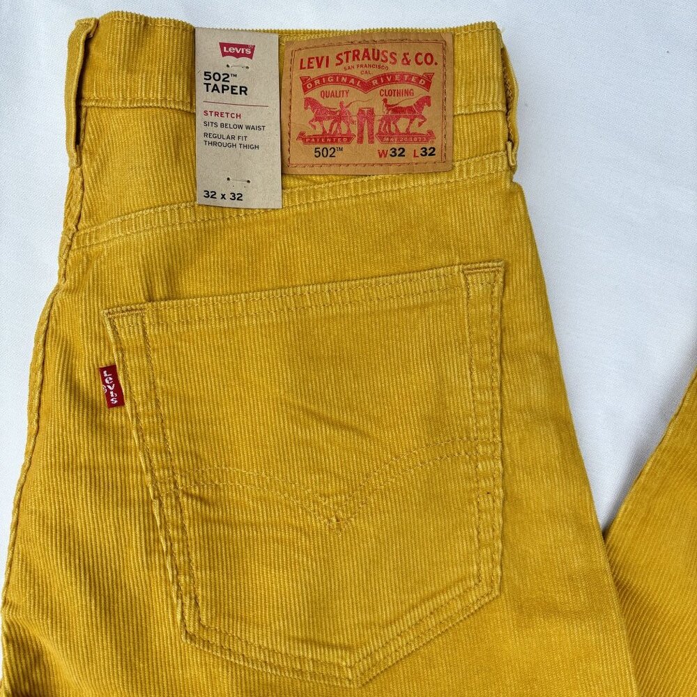 Levis 502 Taper Corduroy Jeans Mens W32 L32 Pants mustard NWT. - Picture 2 of 11